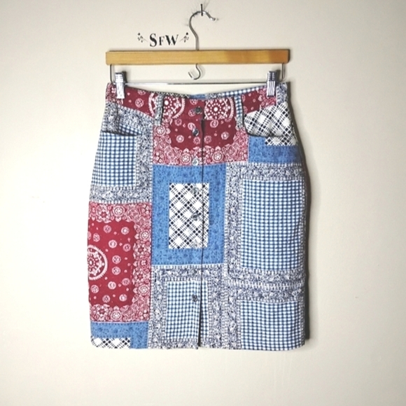 Vintage NY LINE 100% Silk Patchwork Bandana Mini Skirt - Picture 2 of 8